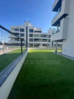 Premium Green Turf for Stylish Spaces