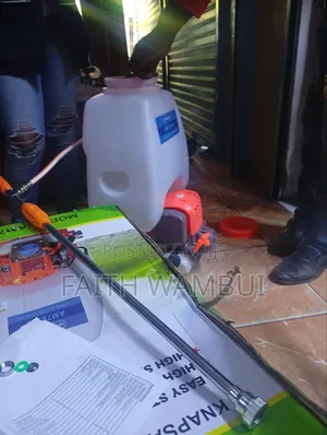 Engine Powered Astramilano Agriculture Sprayer Machine
