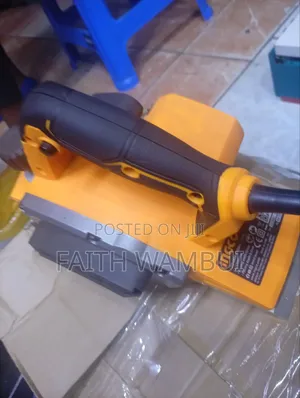 240v 750 Watts Ingco Professional Ingco Electric Planer Machine