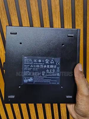 Desktop Computer Dell Optiplex 7000 MT 16GB Intel Core i5 SSD 512GB