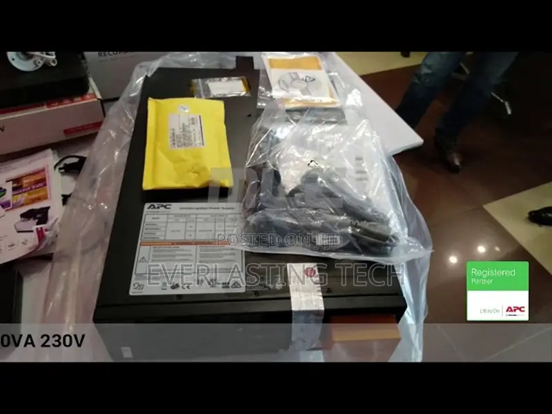 Apc Smart-Ups Rt 5kva 230v Rackmount Srt5kxli