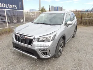 Subaru Forester 2018 Silver