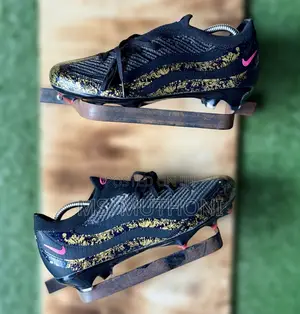 Nike Mercurial Vapor Soccer Cleats Designed for High-Performance Speed