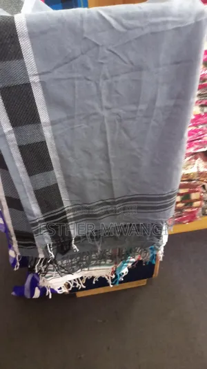 Shawls/Wraps/Scarf