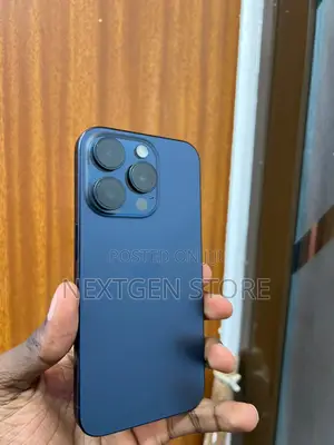 Apple iPhone 15 Pro 128 GB Blue