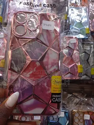Marble Design Diamond-Patterned Phone Case for an iPhone 14 Pro Max.