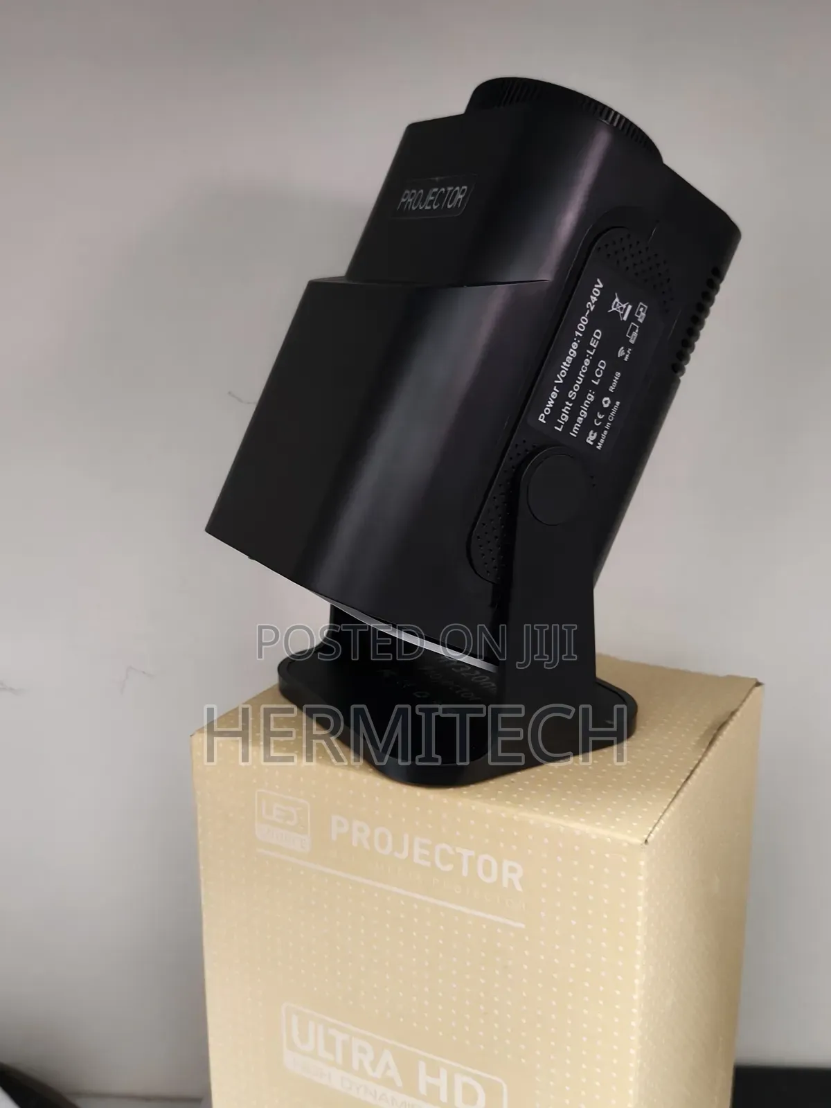 Hy-320 Mini Portable Newly Native Android Projector Resolution Wifi