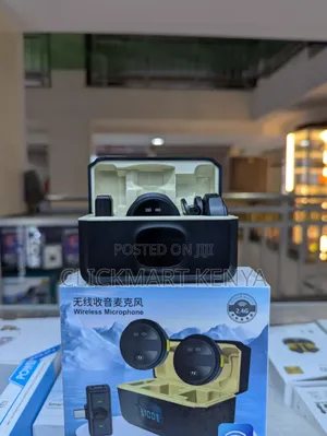 Dual Wireless Microphone With Noise Cancellation