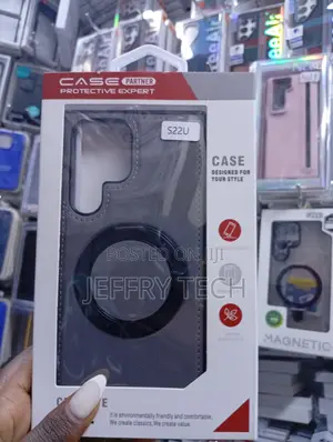Magnetic Case Designed for the Samsung Galaxy S22 Ultra.