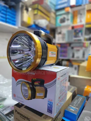 Rechargeable 2 Km Rechargeable Search Light Torch