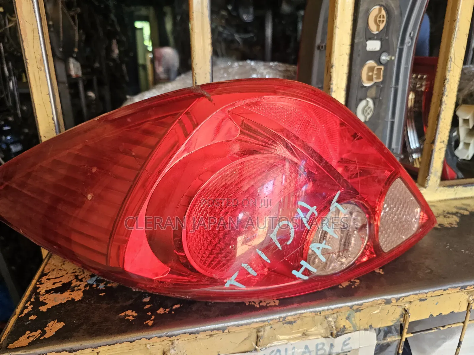 Nissan Tiida Backlights
