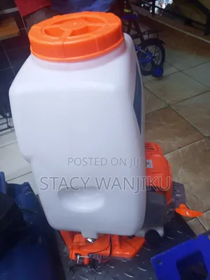 Knapsack Sprayer/ Brand New Knapsack