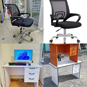 Black Mesh Office Chair And Office Desk Vde3