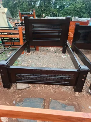 Mahogany Bed 5 by 6
