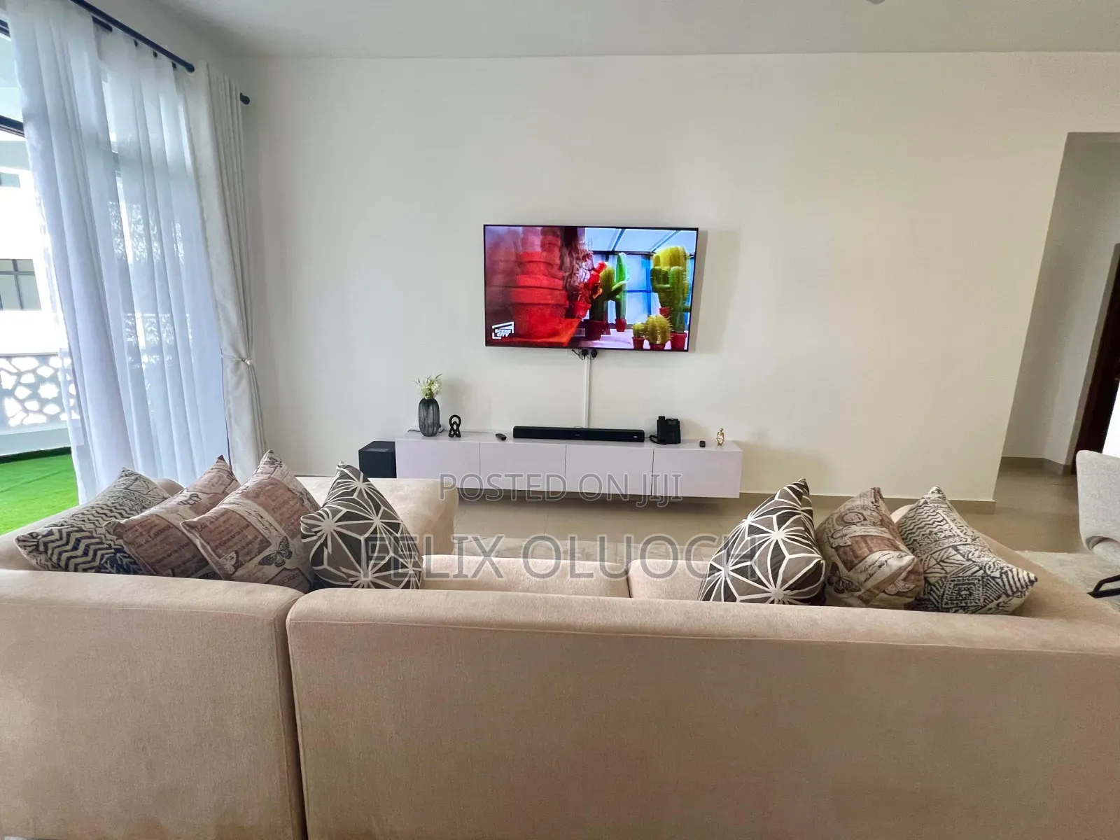 Two Bedroom Beachfront in Nysli