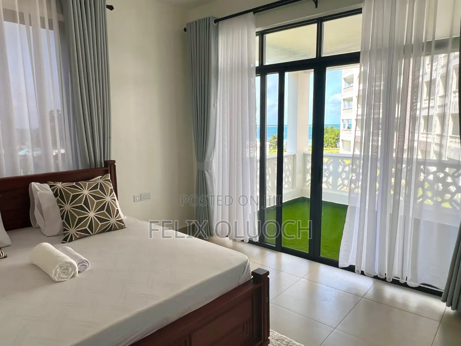 Two Bedroom Beachfront in Nysli