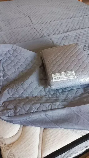 Soft Terry Cloth Mattress Protector