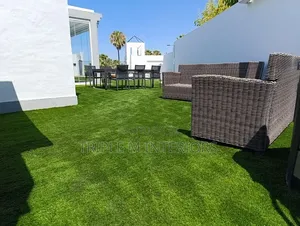 Modern Landscape Turf Grass for Elegant Outdoor Spaces