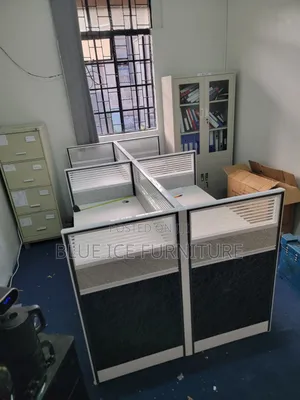 Compact 4 Way Workstation