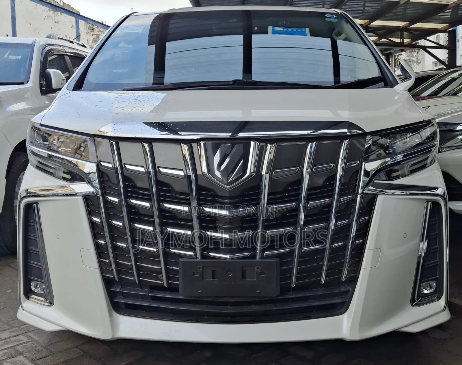 Toyota Alphard 2019 White