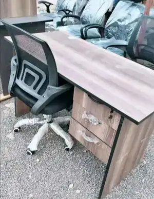 Office Desk 0.9m and Office Chair Xr Order