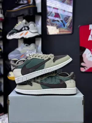 Nike Jordan 1 Low Travis Scott Cactus Jack.