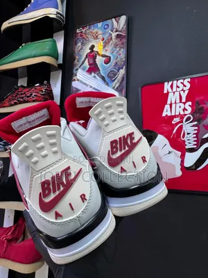 Nike Jordan 4 Retro ‘Cinnabar’ Sneakers