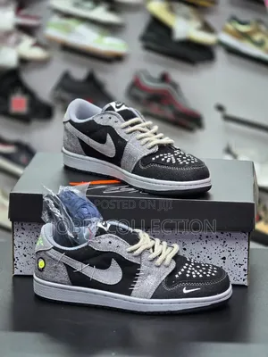 Nike Sb Dunk Low Sneakers