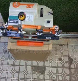 Electric Key Cutting Machine