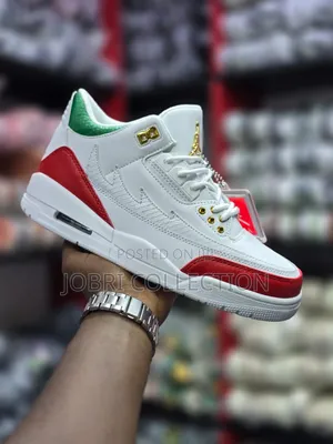 Air Jordan 3 El Vuelo Sneakers