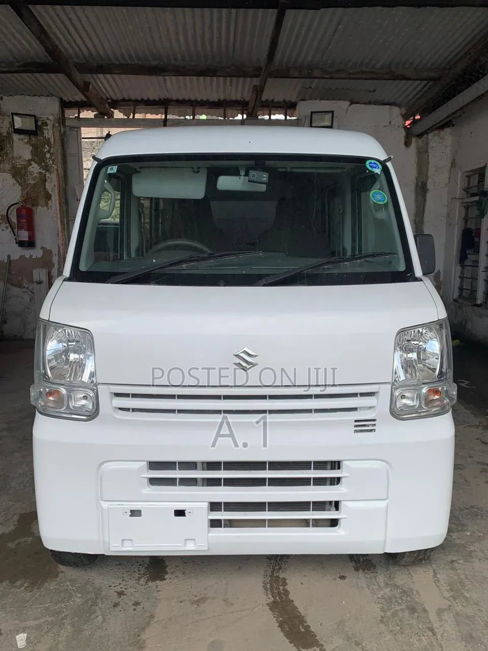 Suzuki Every 2018 White