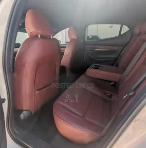 Mazda 3 2019 White