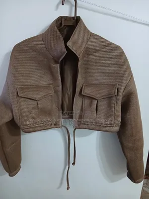 Cropped Puffer Jacket
