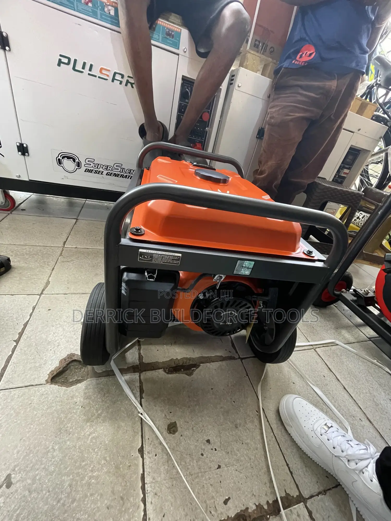 Pulsar 3.2kw Gasoline Key Start Generator