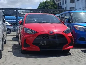 Toyota Yaris 2020 Red
