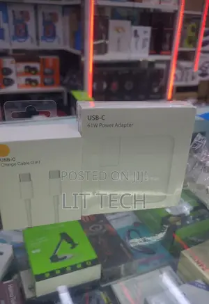 Usb C 61 W Power Adapter (Macbook)