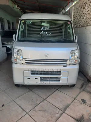 Suzuki Every 2019 Silver