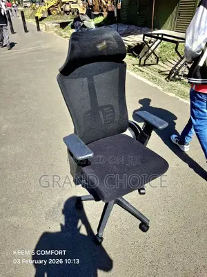 Comfort Office Chair With Headrest