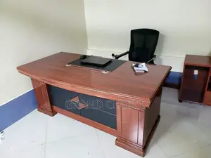1.6m Executive Office Desk