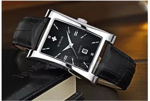 Wwoor Leather Strap Gents Square Face Watch