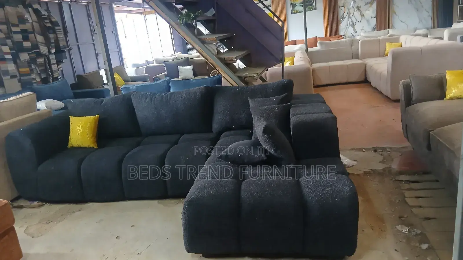 6 Seater Modern Black Plush Sectional