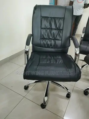 Office Furniture :Leather Provides Office Chair