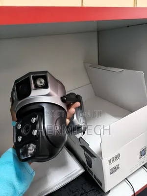 2 Dual Lens Wifi Camera Solar Powered PTZ CCTV