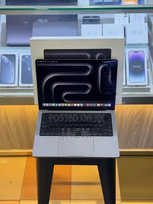 Laptop Apple MacBook Pro 2024 M4 Pro 24GB Apple M4 Pro SSD 512GB