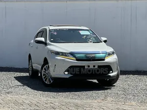 Toyota Harrier 2.0 2019 Brown