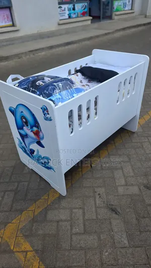 Modern Wooden MDF Baby Cribs 4 by 2 Fitt