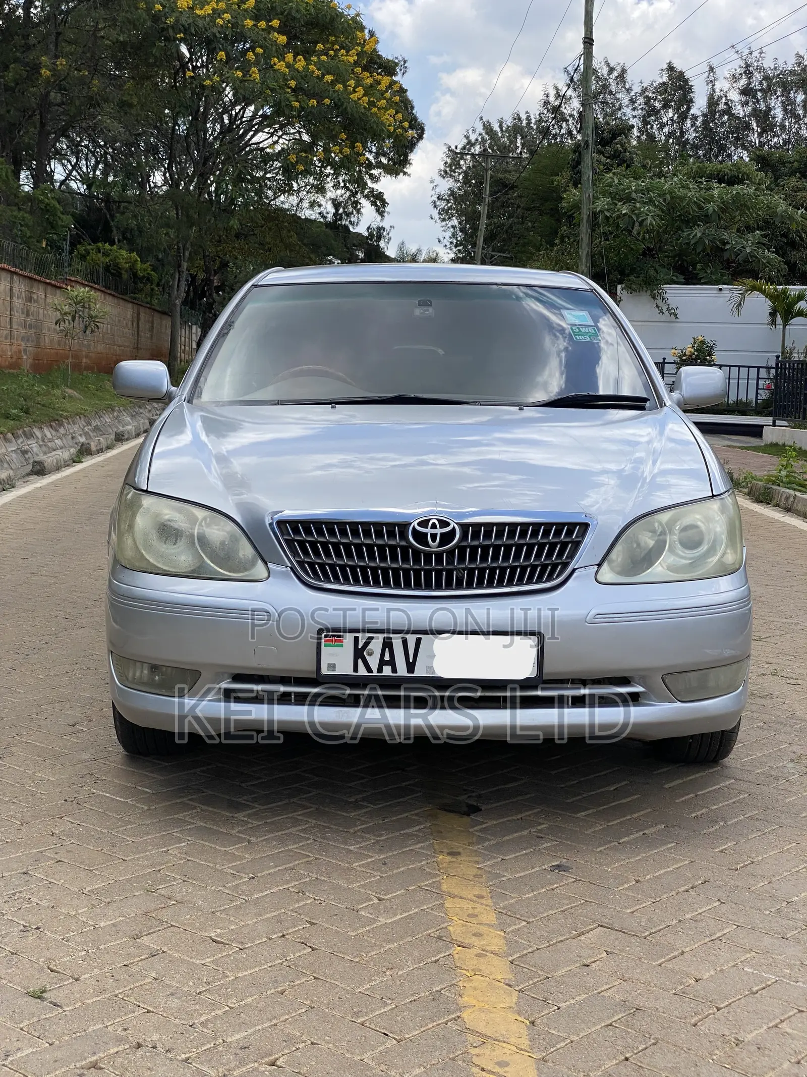 Toyota Camry 1998 Silver