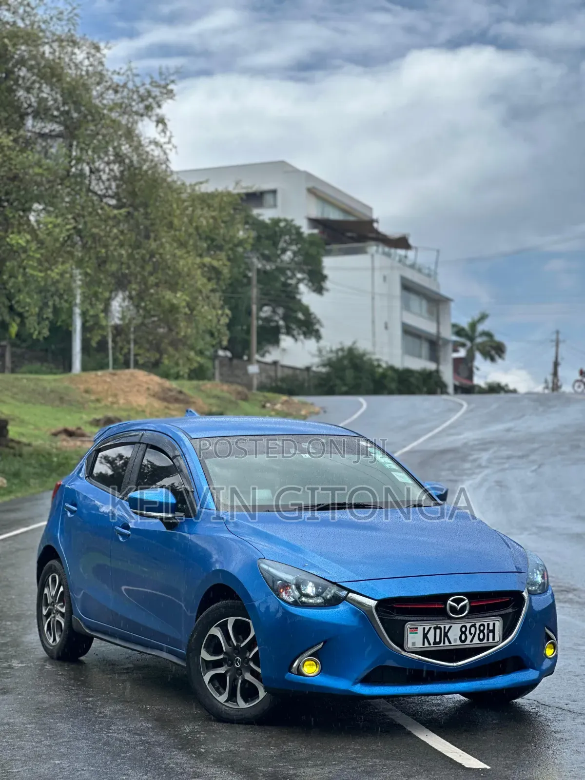 Mazda Demio 2016 Blue
