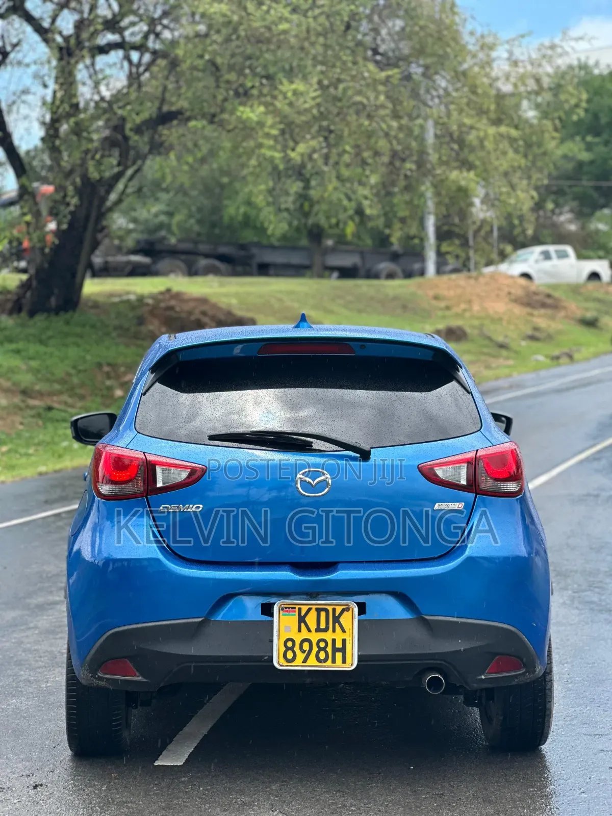 Mazda Demio 2016 Blue