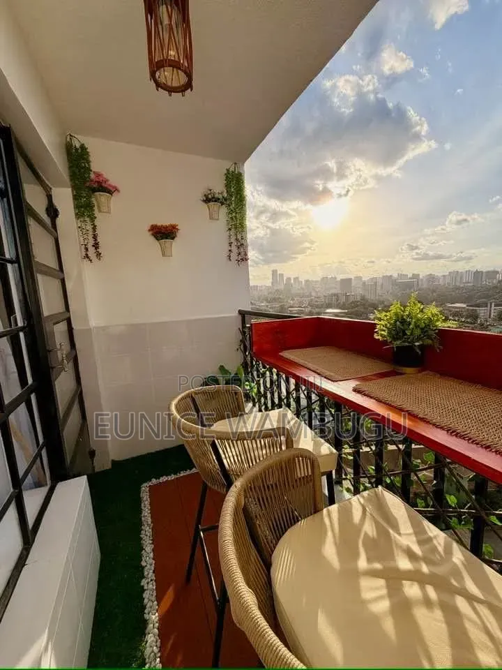 Studio Available Ngara Grand Midtown Apartment